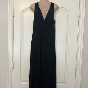 Loveappella black, size large maxi dress.